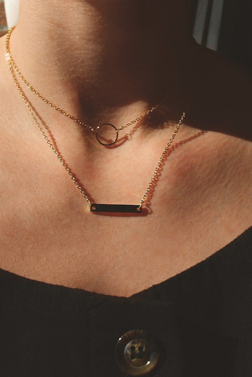 Circle and hotsell bar necklace
