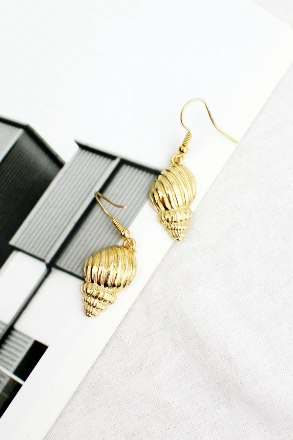 Gold Shell Earrings HAUS OF DECK 